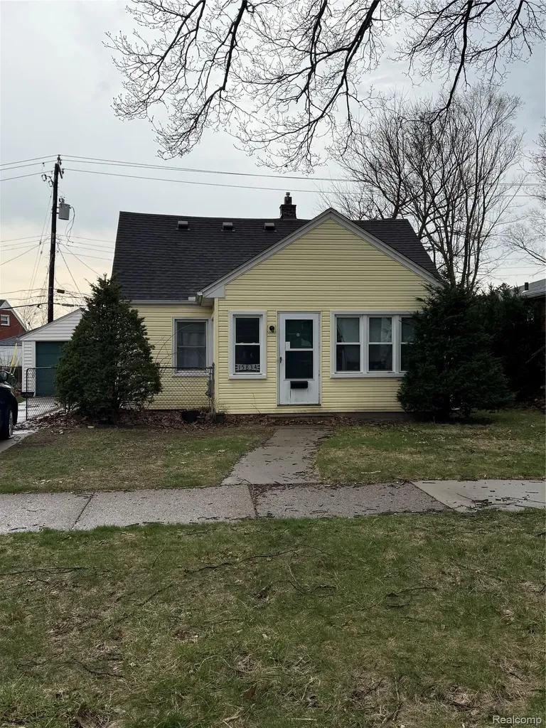 15834 Stephens Drive Eastpointe City MI 48021