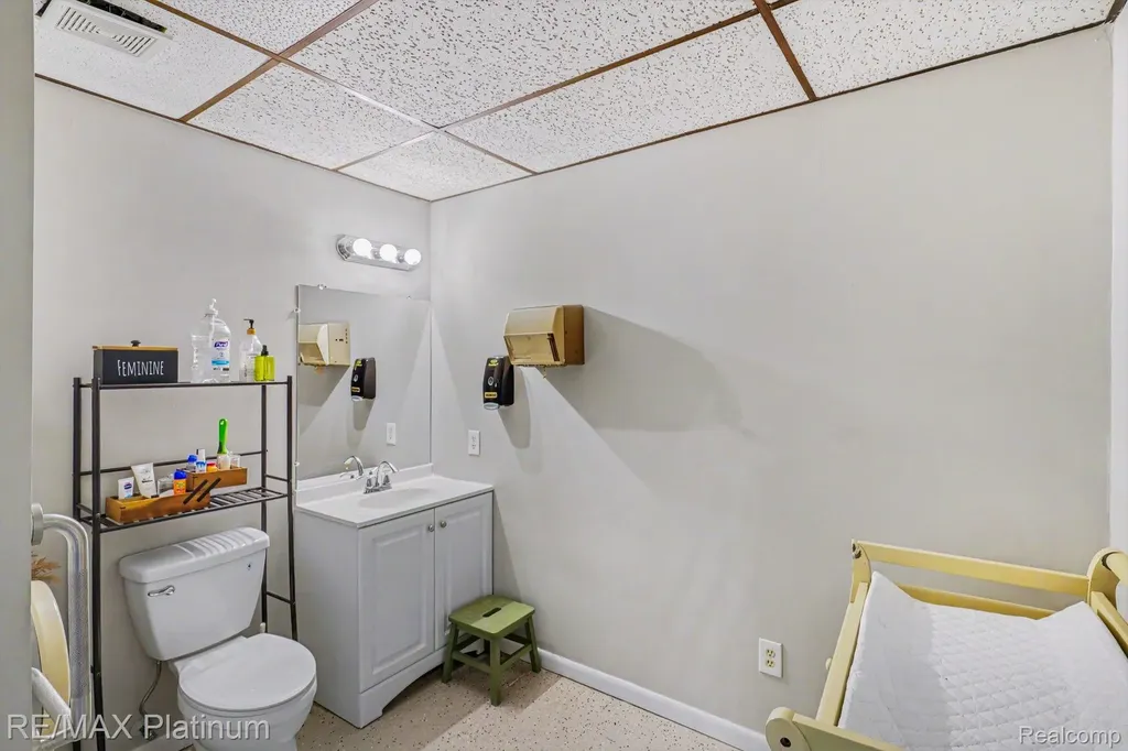 3552 Avon Street Hartland Township MI 48353