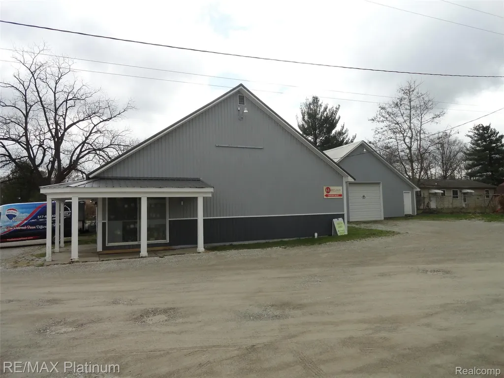 3552 Avon Street Hartland Township MI 48353