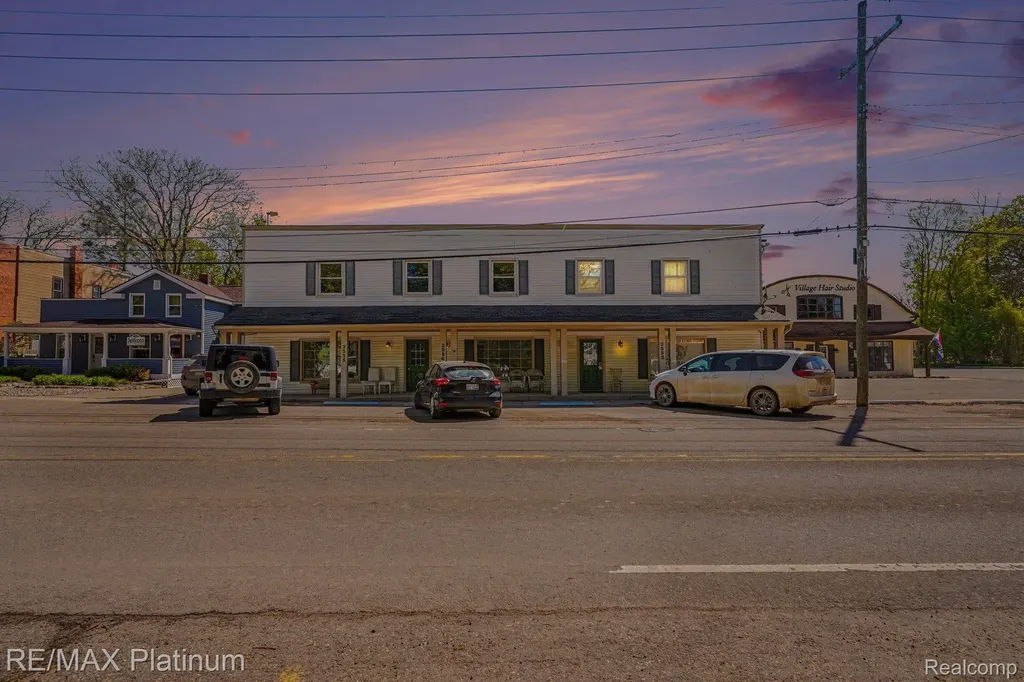 3552 Avon Street Hartland Township MI 48353
