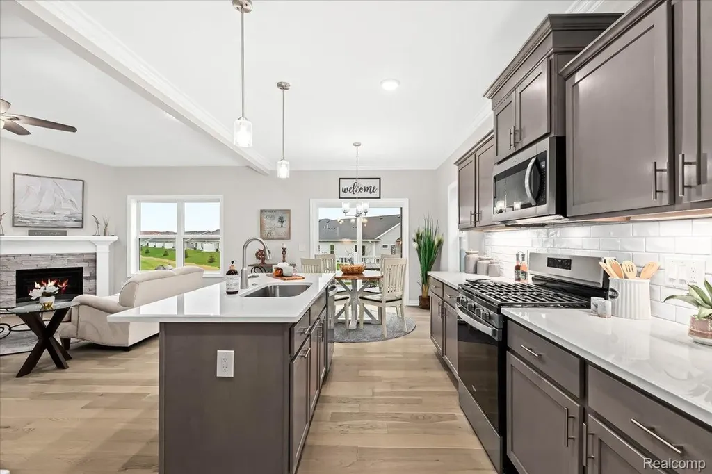 362 Jubilee Drive Northfield Township MI 48189