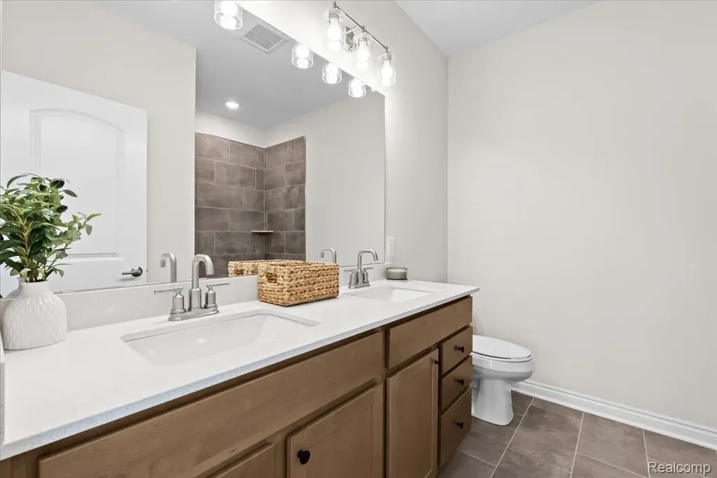 362 Jubilee Drive Northfield Township MI 48189