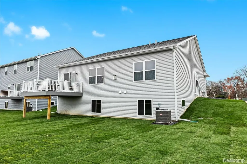 362 Jubilee Drive Northfield Township MI 48189