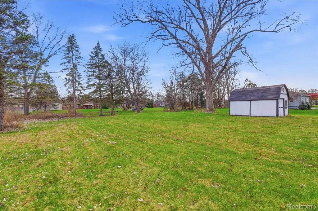 3520 Denson Drive Sterling Heights City MI 48310
