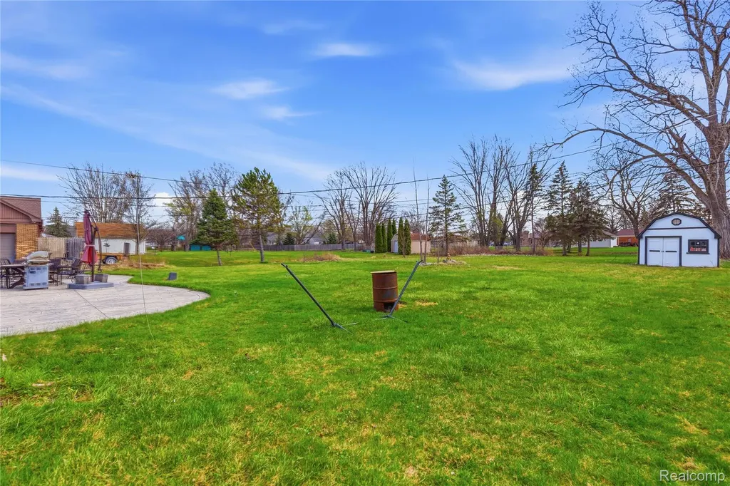 3520 Denson Drive Sterling Heights City MI 48310