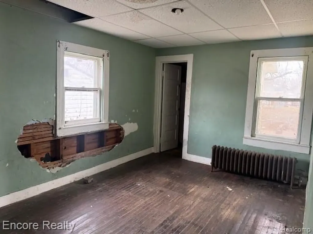 19300 Berg Road Detroit City MI 48219