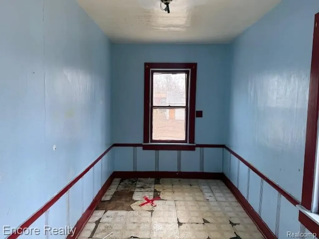 19300 Berg Road Detroit City MI 48219