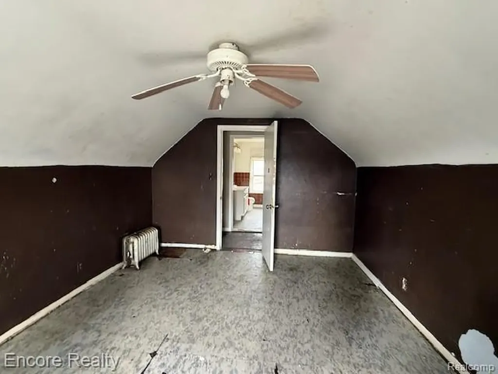 19300 Berg Road Detroit City MI 48219