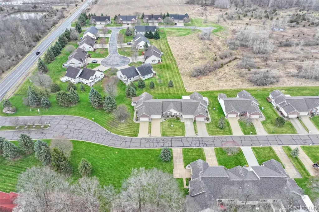 7039 Rosewood Drive Clayton Charter Township MI 48433