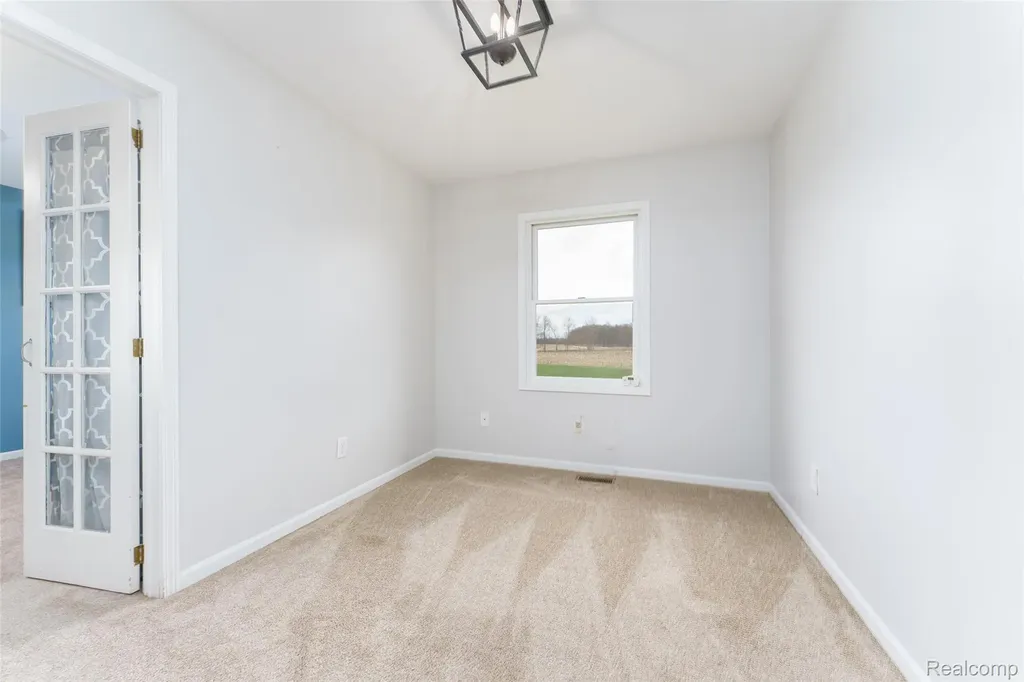 10488 W Grand River Road Handy Township MI 48836