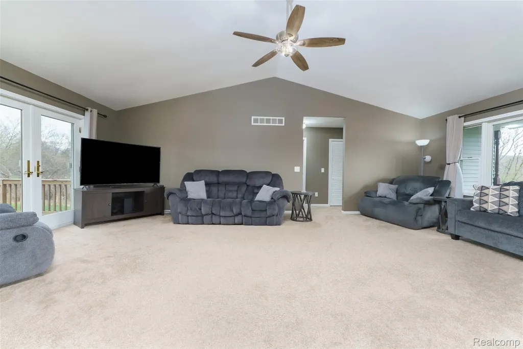 10488 W Grand River Road Handy Township MI 48836