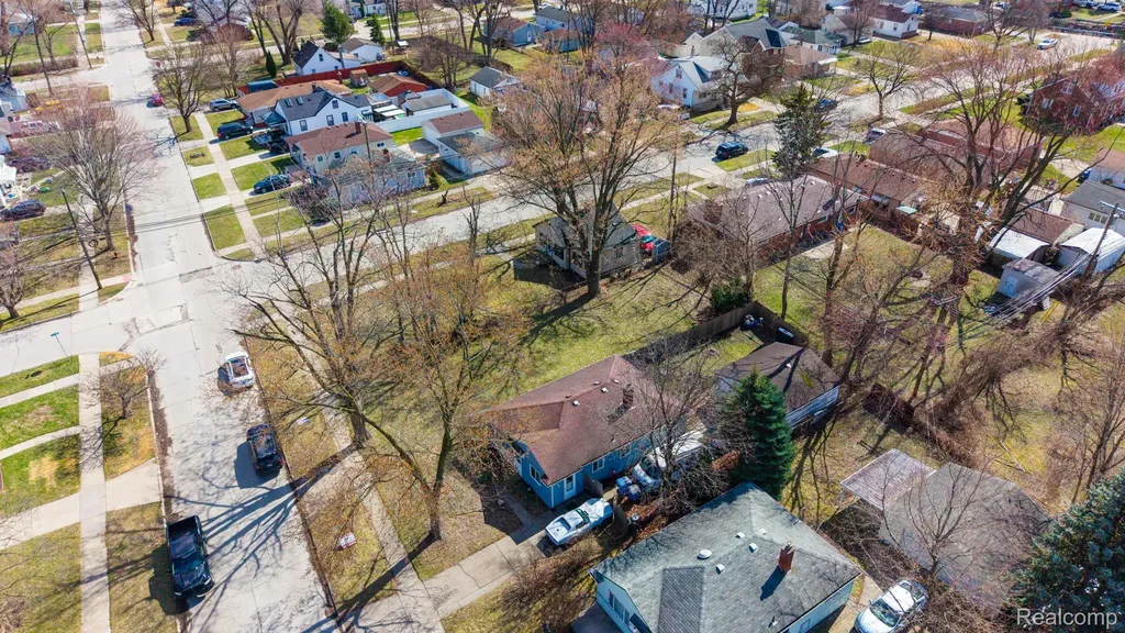 21913 Powers Avenue Dearborn Heights City MI 48125