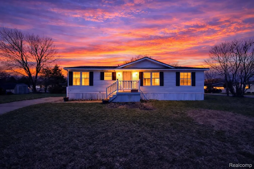 2880 Mulberry Drive Independence Charter Township MI 48348