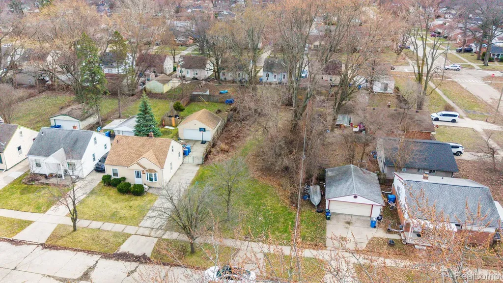 24759 Hopkins Street Dearborn Heights City MI 48125