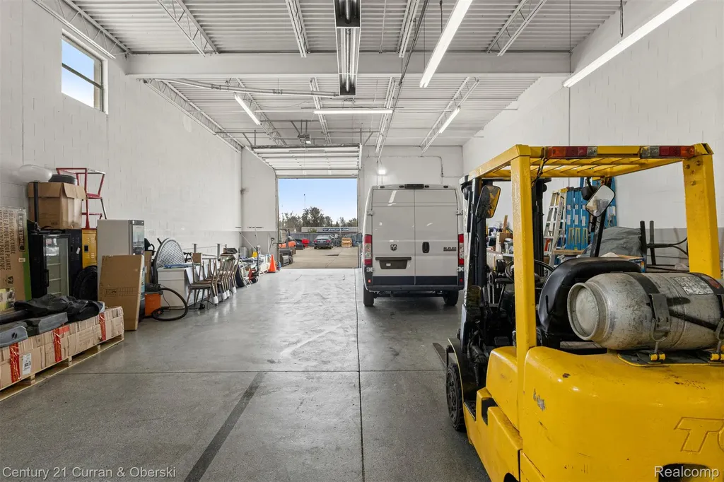 32639 Industrial Road Garden City City MI 48135