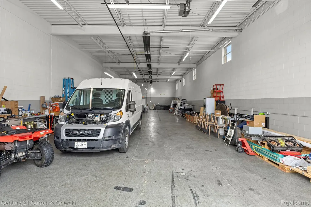 32639 Industrial Road Garden City City MI 48135