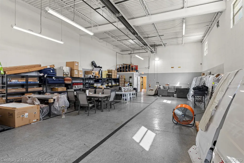 32639 Industrial Road Garden City City MI 48135