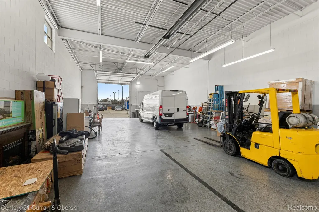 32639 Industrial Road Garden City City MI 48135