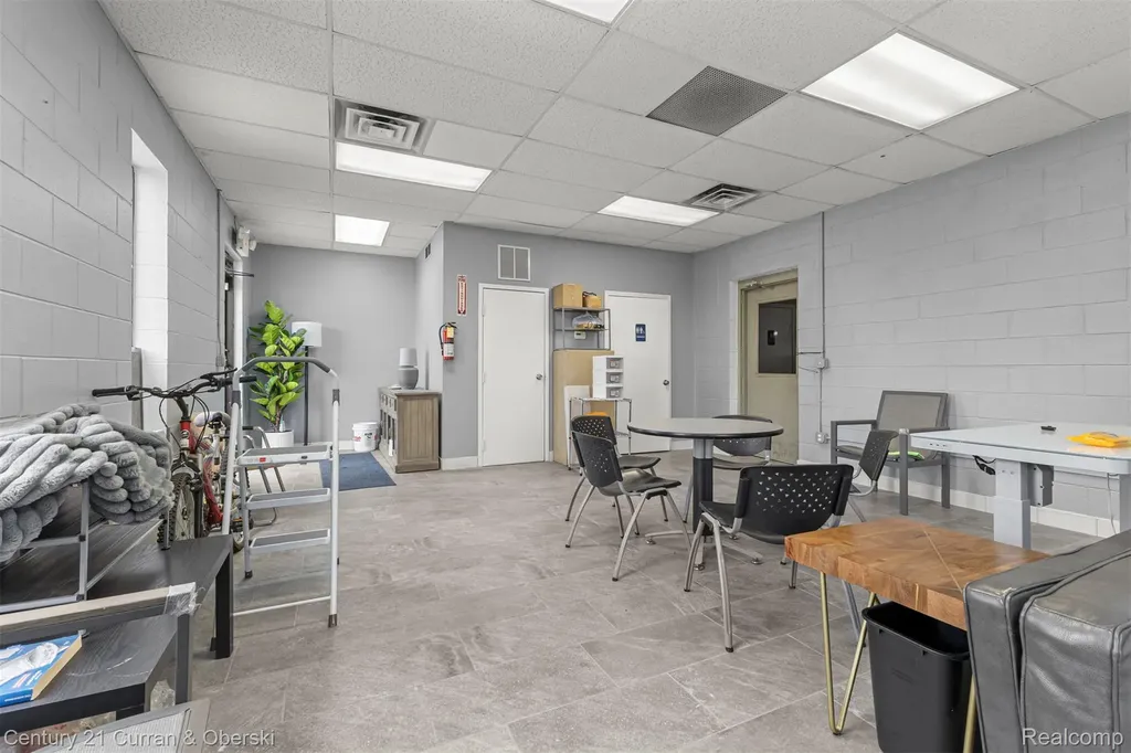 32639 Industrial Road Garden City City MI 48135