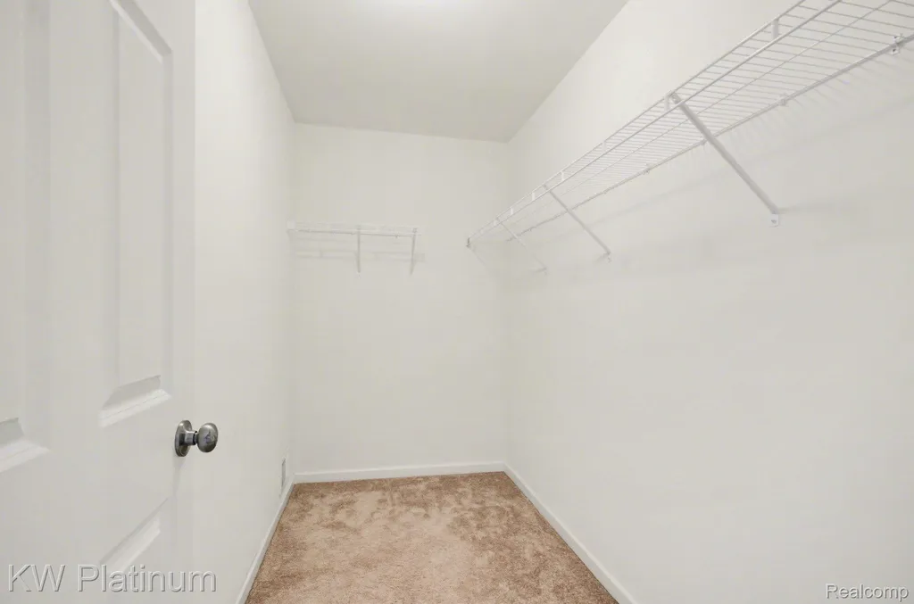 55321 Demaret Drive Macomb Township MI 48042