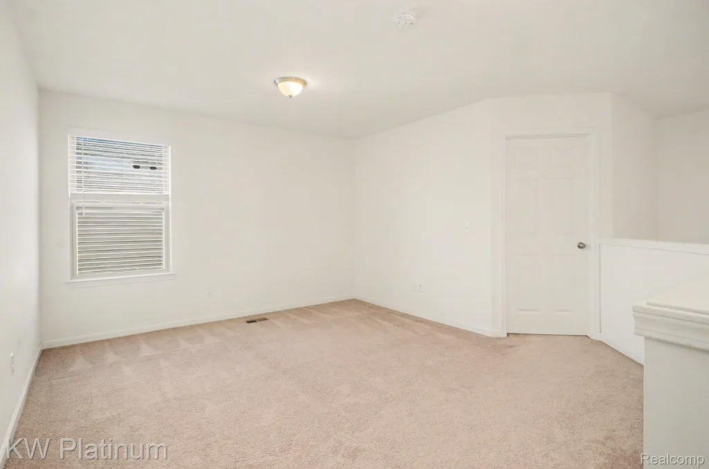 55321 Demaret Drive Macomb Township MI 48042