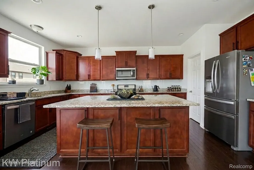 55321 Demaret Drive Macomb Township MI 48042