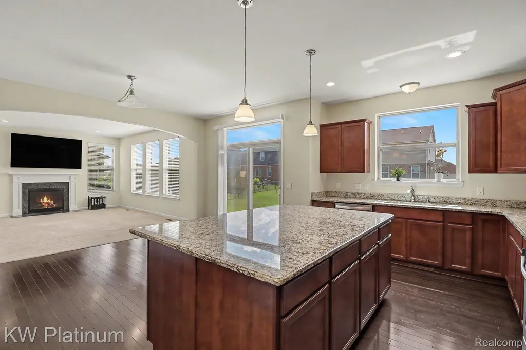 55321 Demaret Drive Macomb Township MI 48042