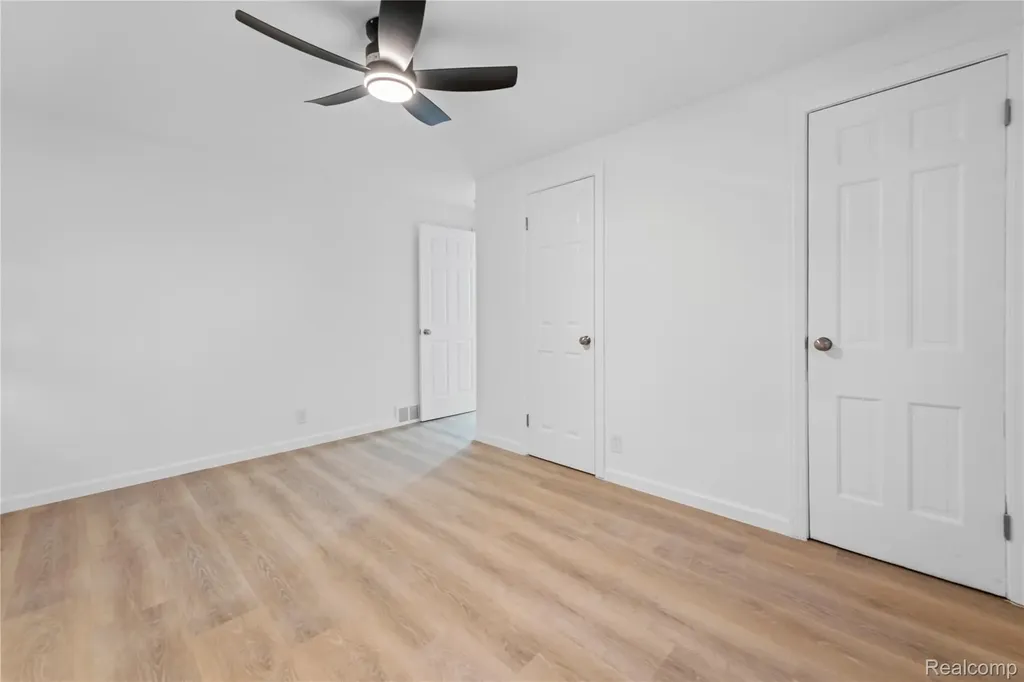16560 Oakfield Street Detroit City MI 48235