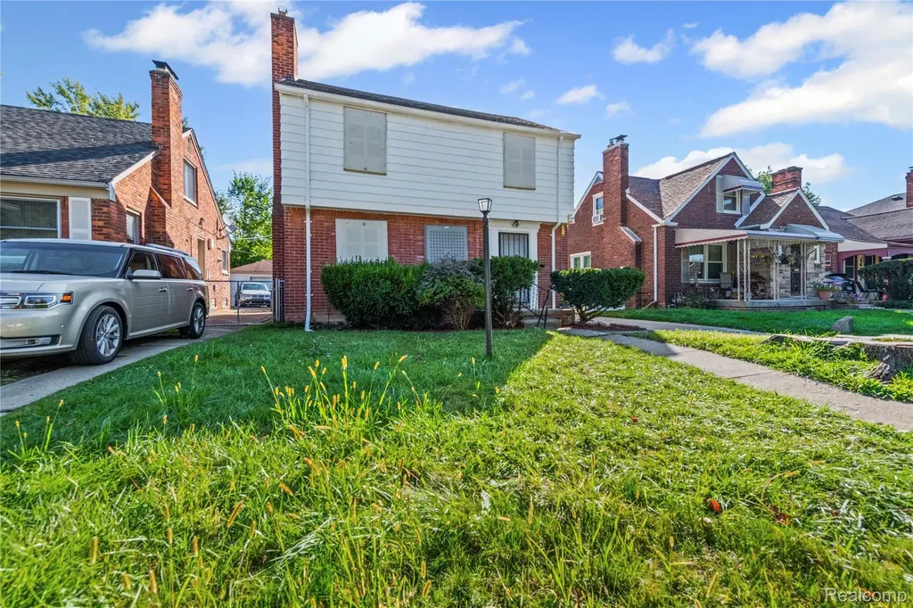 16560 Oakfield Street Detroit City MI 48235