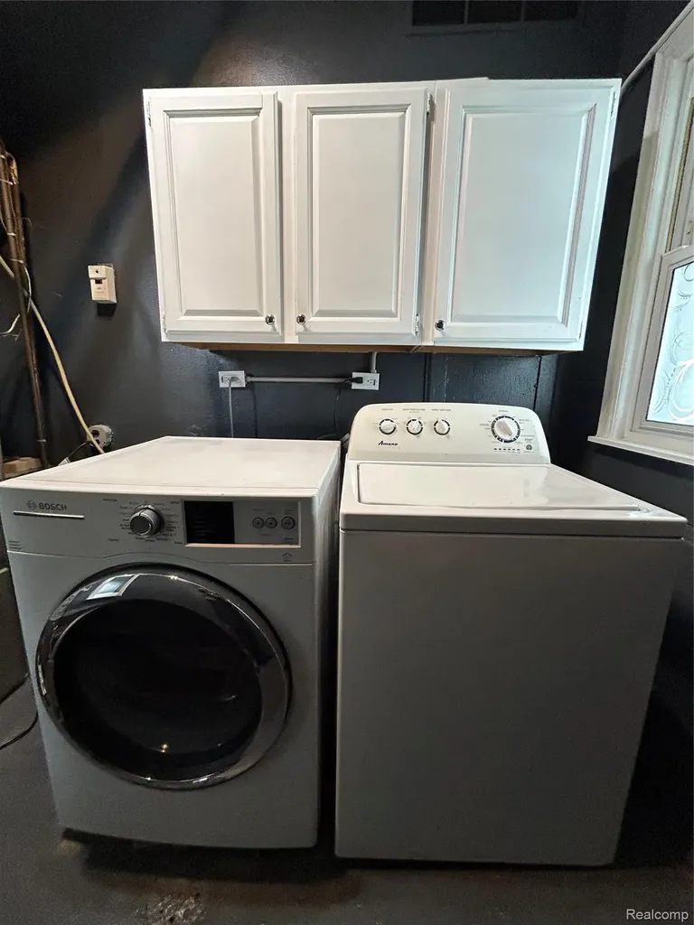14935 Harrison Street Livonia City MI 48154