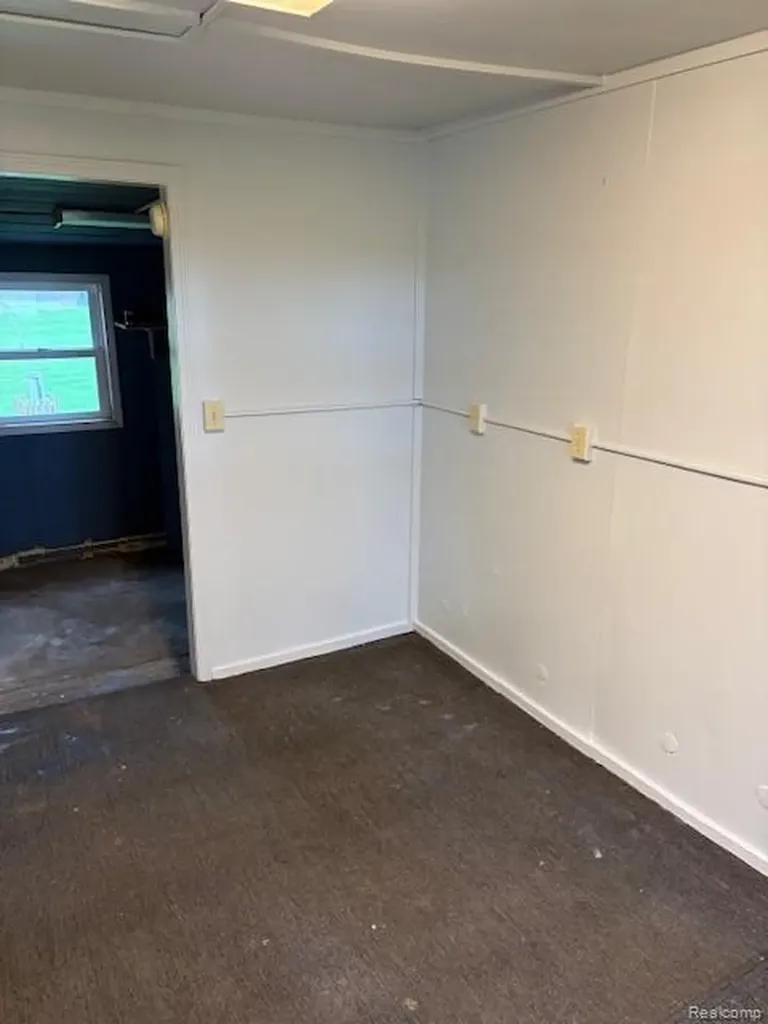 1300 Pitt Road Verona Township MI 48413