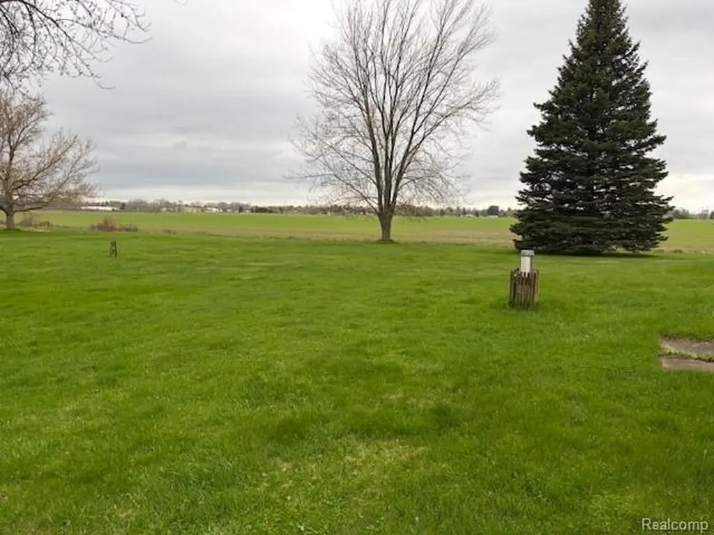 1300 Pitt Road Verona Township MI 48413