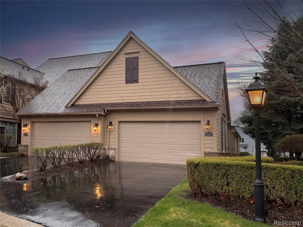 618 Deauville Lane Bloomfield Hills City MI 48304