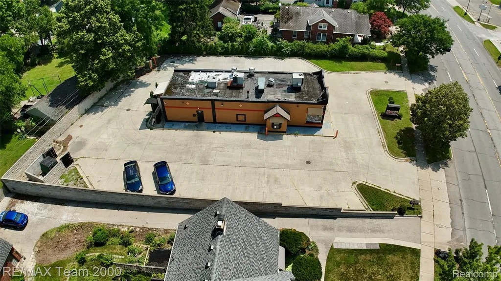 4429 S Wayne Road Wayne City MI 48184