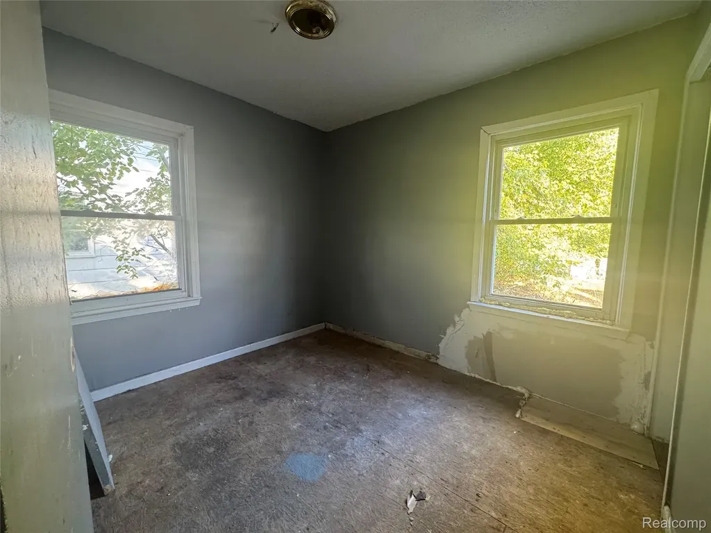 7666 Penrod Street Detroit City MI 48228