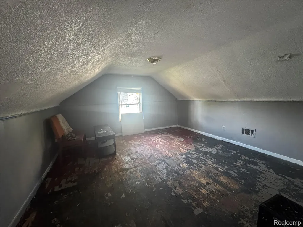 7666 Penrod Street Detroit City MI 48228