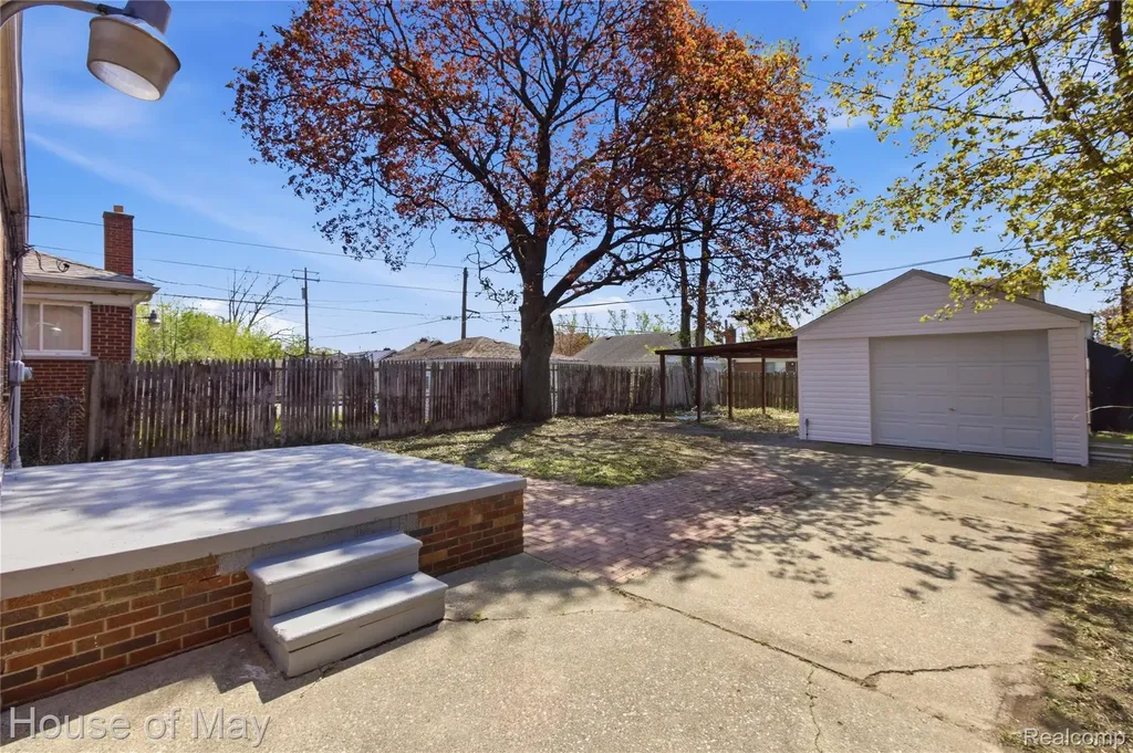 13908 Edmore Drive Detroit City MI 48205