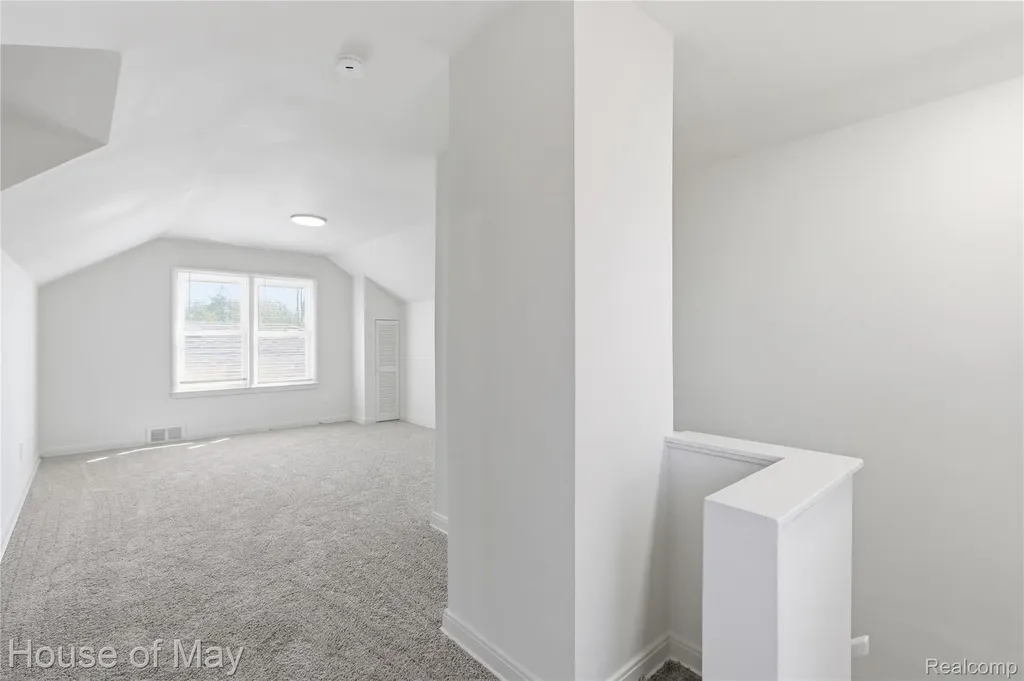 13908 Edmore Drive Detroit City MI 48205