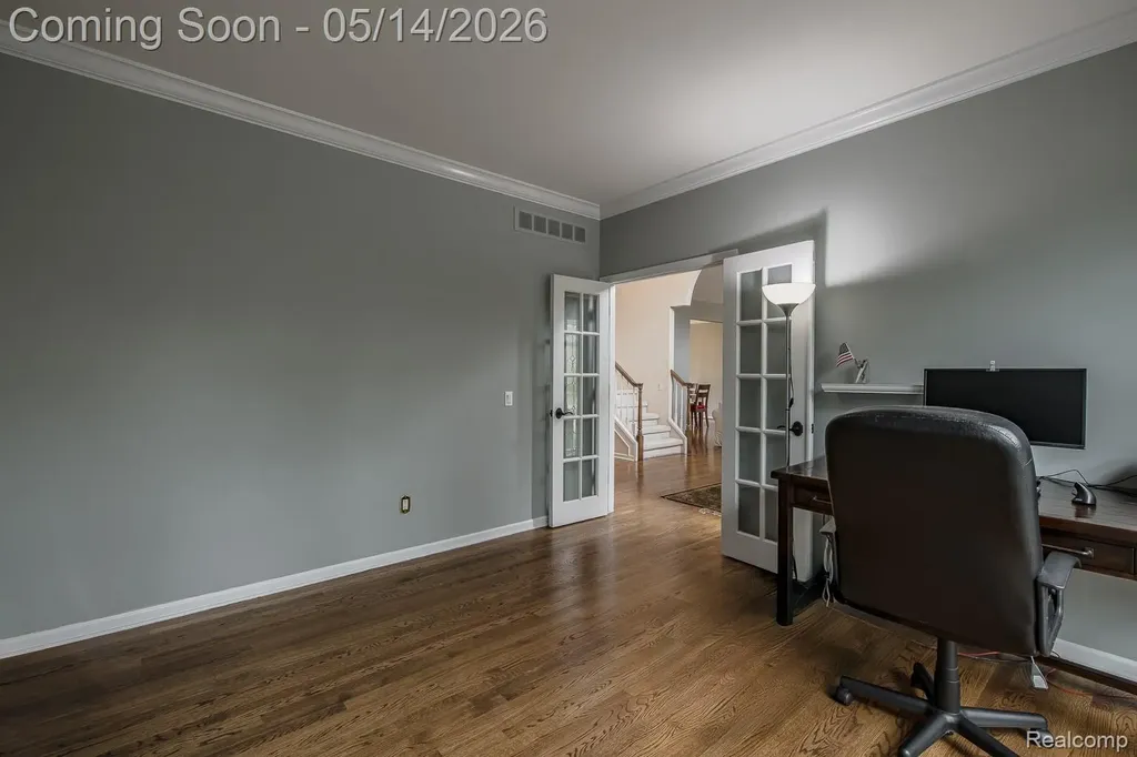 1818 Westridge Drive Rochester Hills City MI 48306