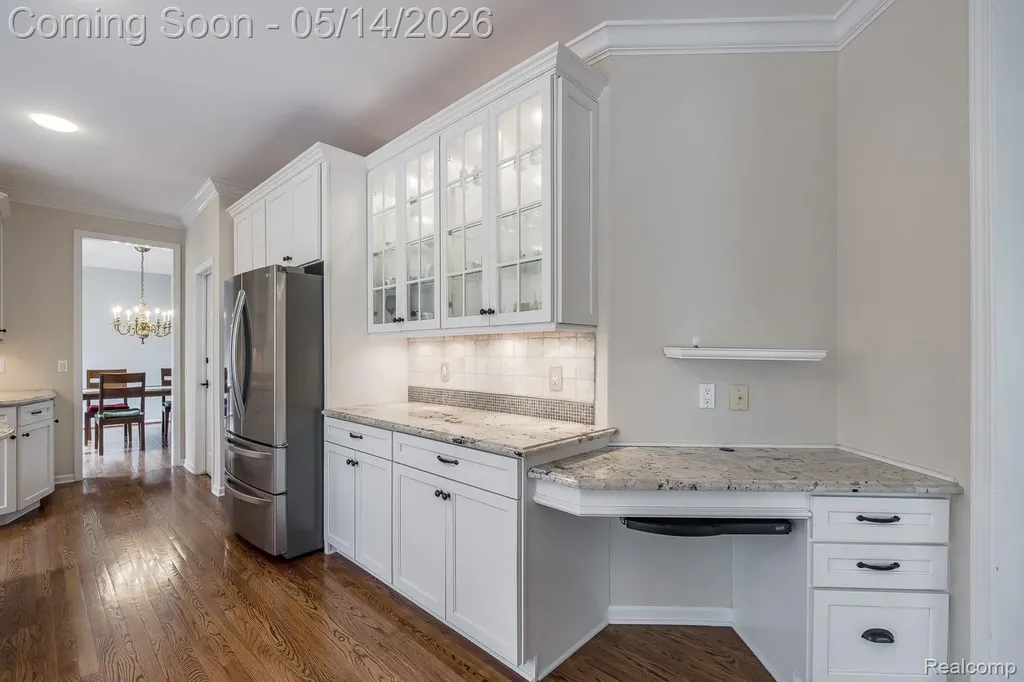 1818 Westridge Drive Rochester Hills City MI 48306