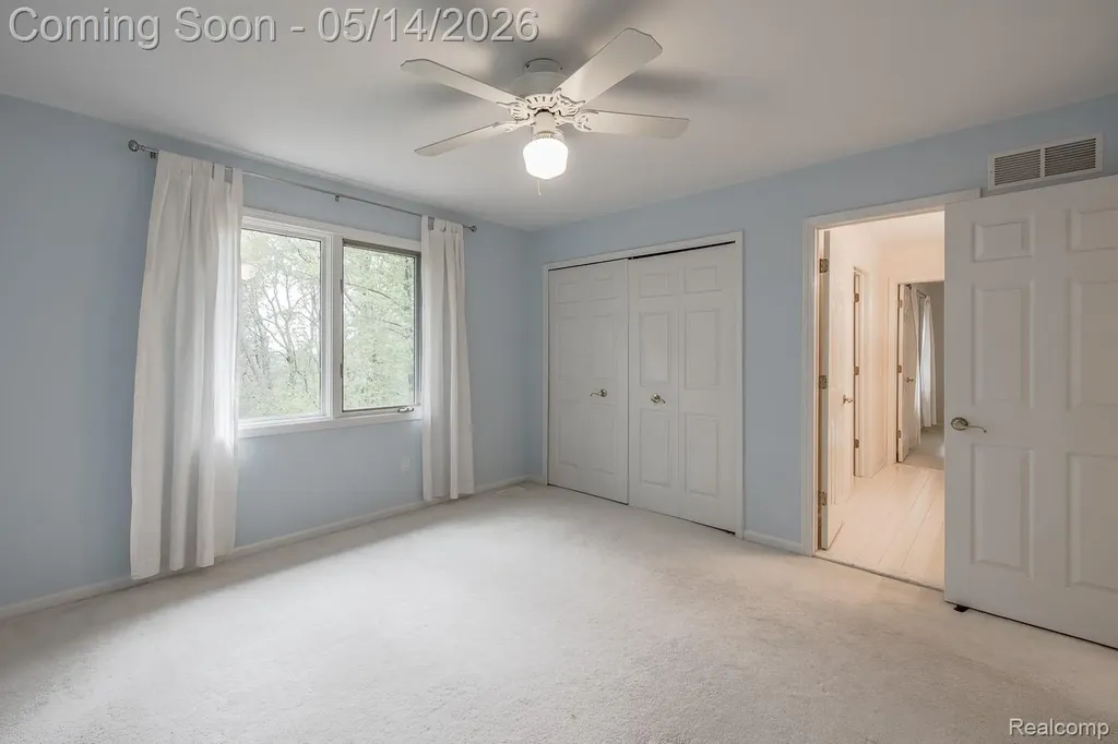1818 Westridge Drive Rochester Hills City MI 48306