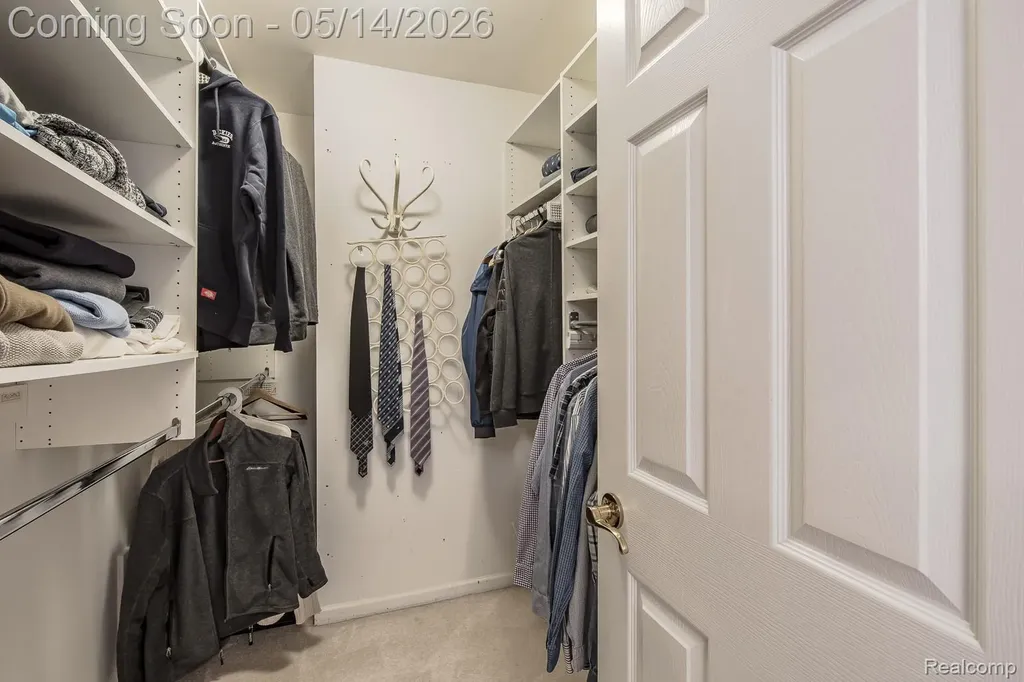 1818 Westridge Drive Rochester Hills City MI 48306
