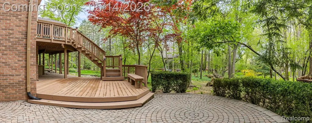 1818 Westridge Drive Rochester Hills City MI 48306