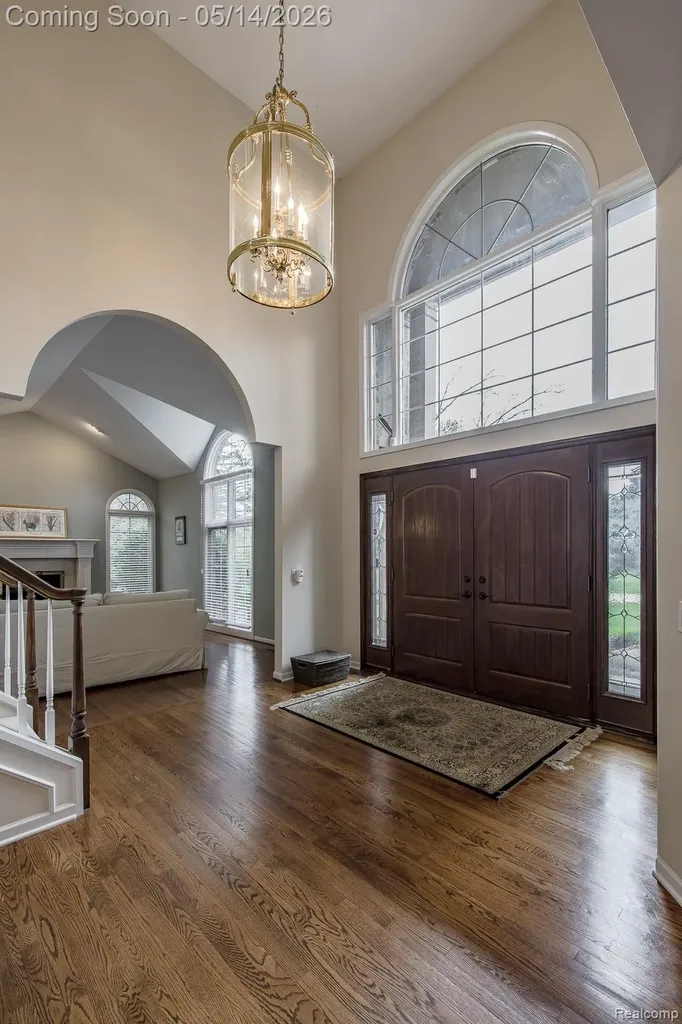 1818 Westridge Drive Rochester Hills City MI 48306