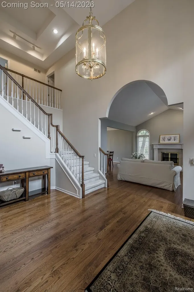 1818 Westridge Drive Rochester Hills City MI 48306