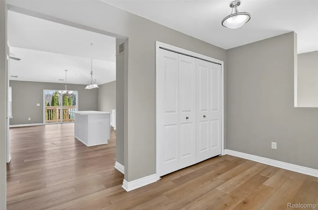 16545 Savor Lane Clinton Charter Township MI 48035