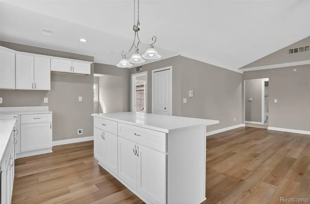 16545 Savor Lane Clinton Charter Township MI 48035