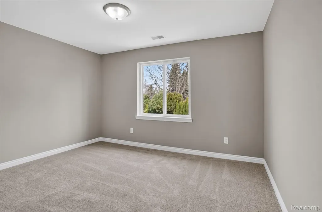16545 Savor Lane Clinton Charter Township MI 48035