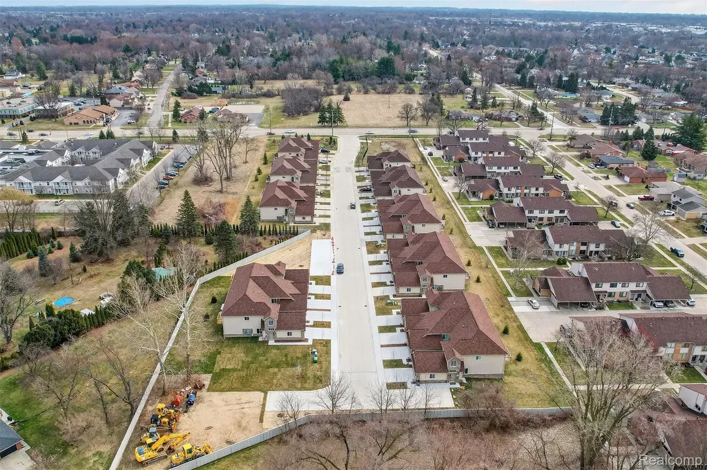 16545 Savor Lane Clinton Charter Township MI 48035