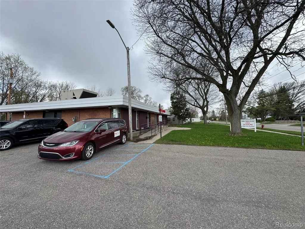 14060 Stephens Road Warren City MI 48089
